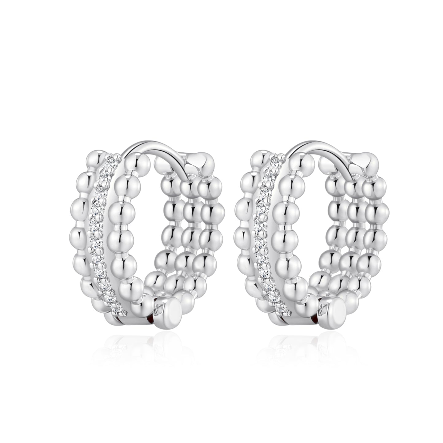 Ear 667