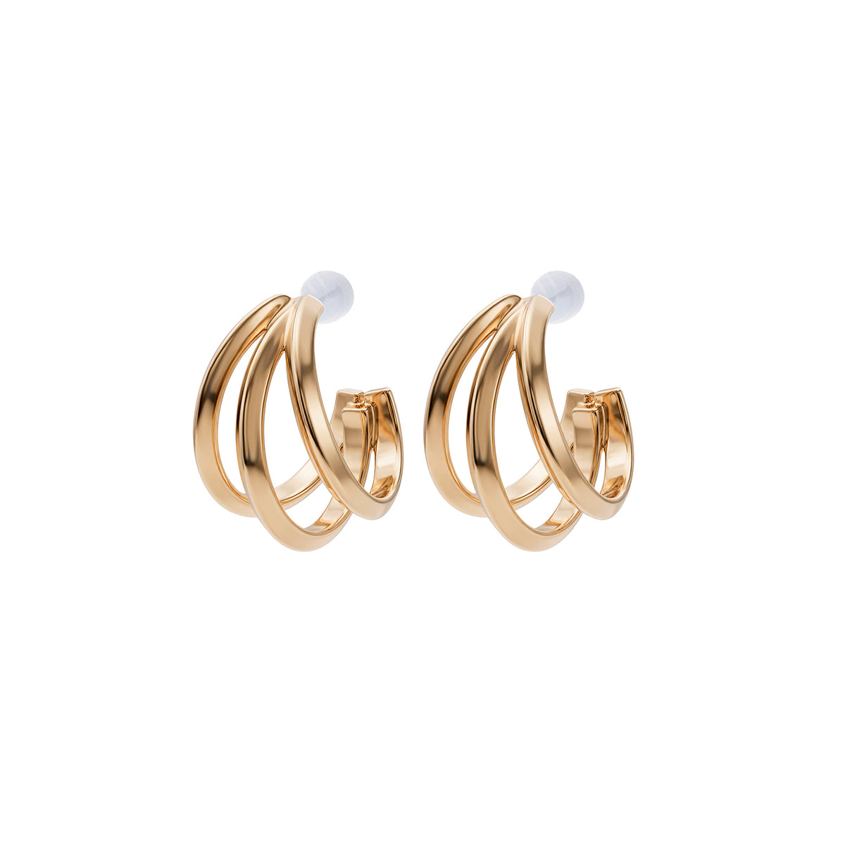 Ear 821