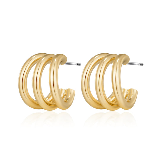 Ear 678