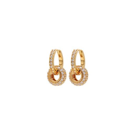 Ear 813