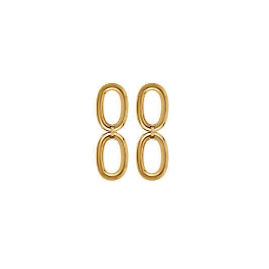 Ear 815