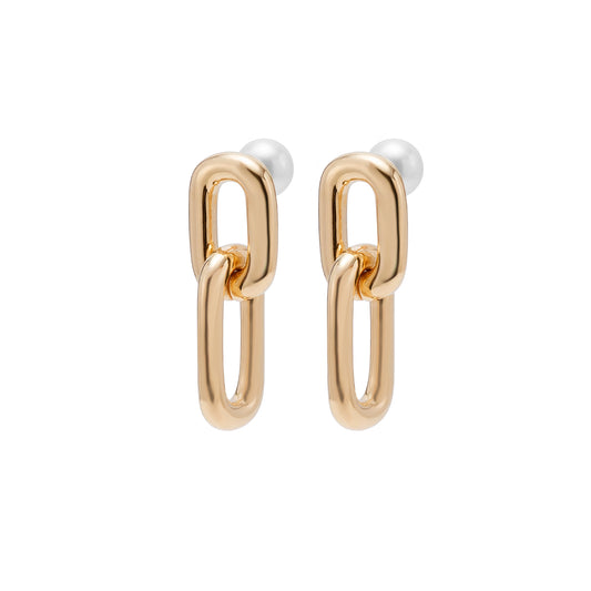 Ear 818