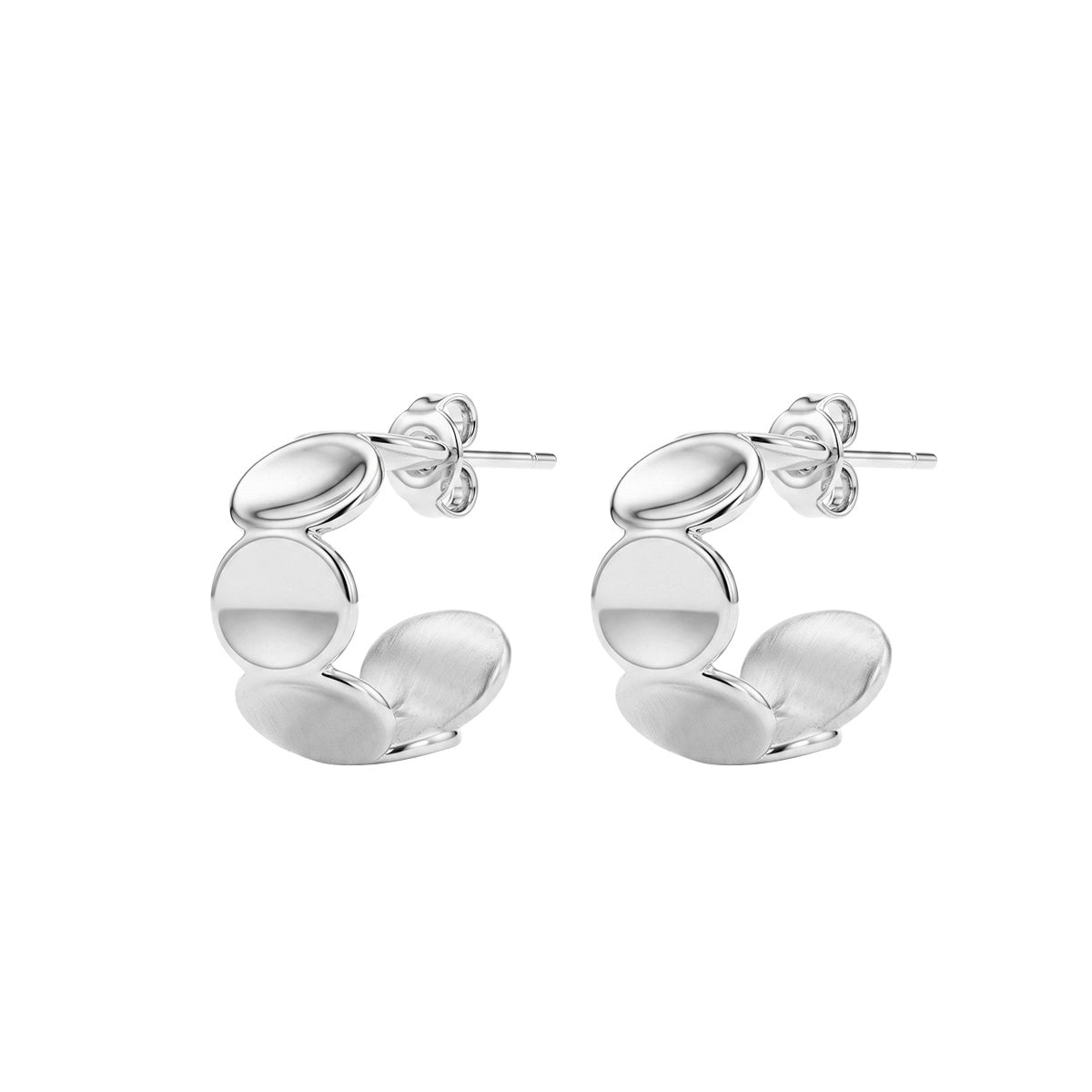 Ear 912