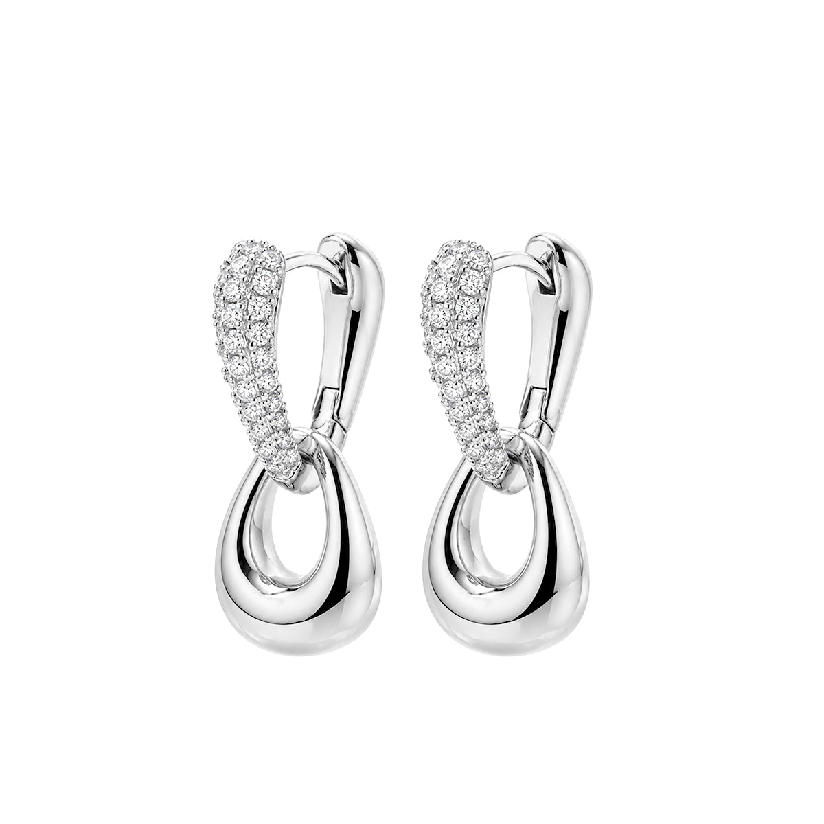 Ear 938