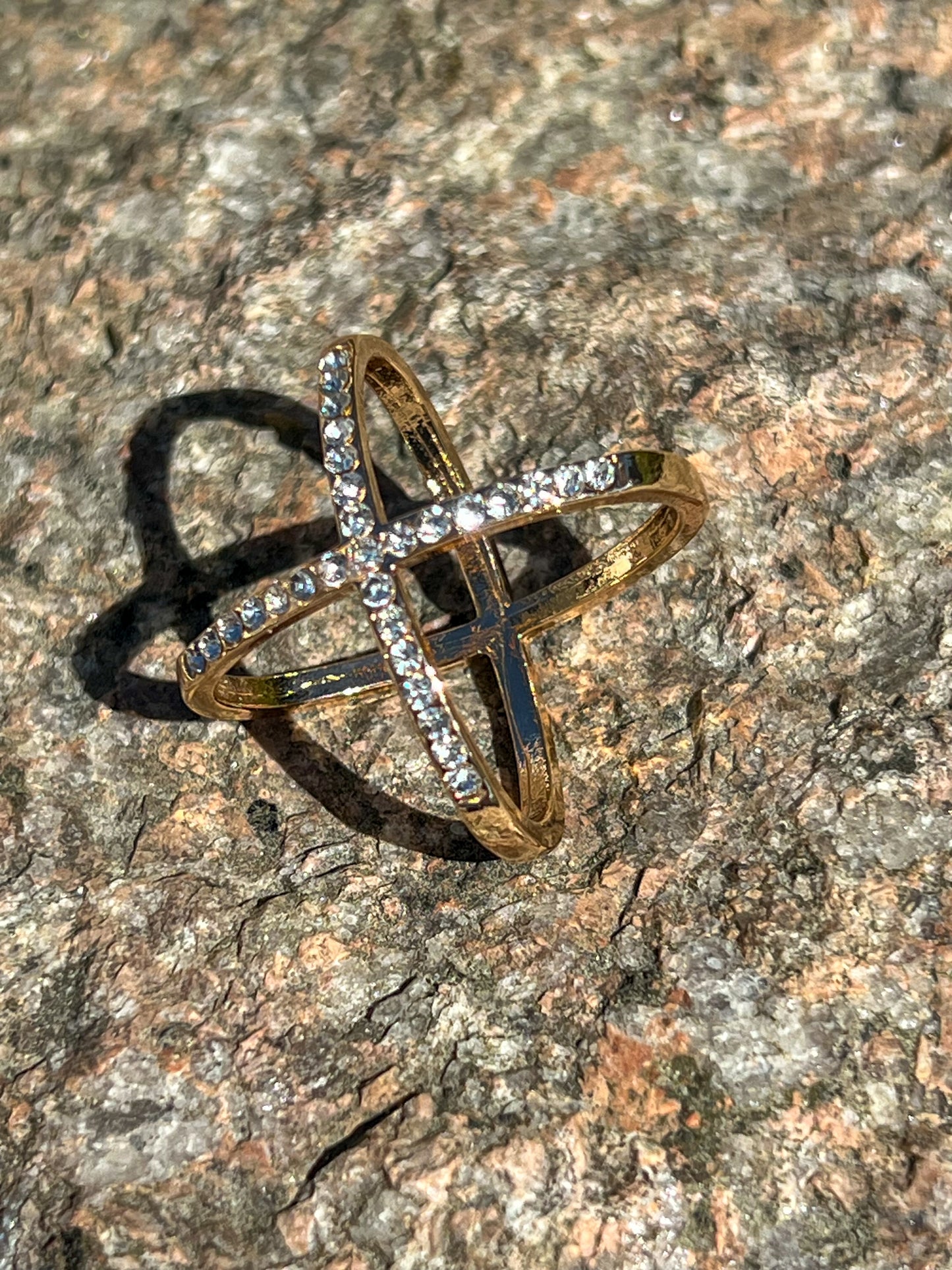 Scarf Ring Cross Clear